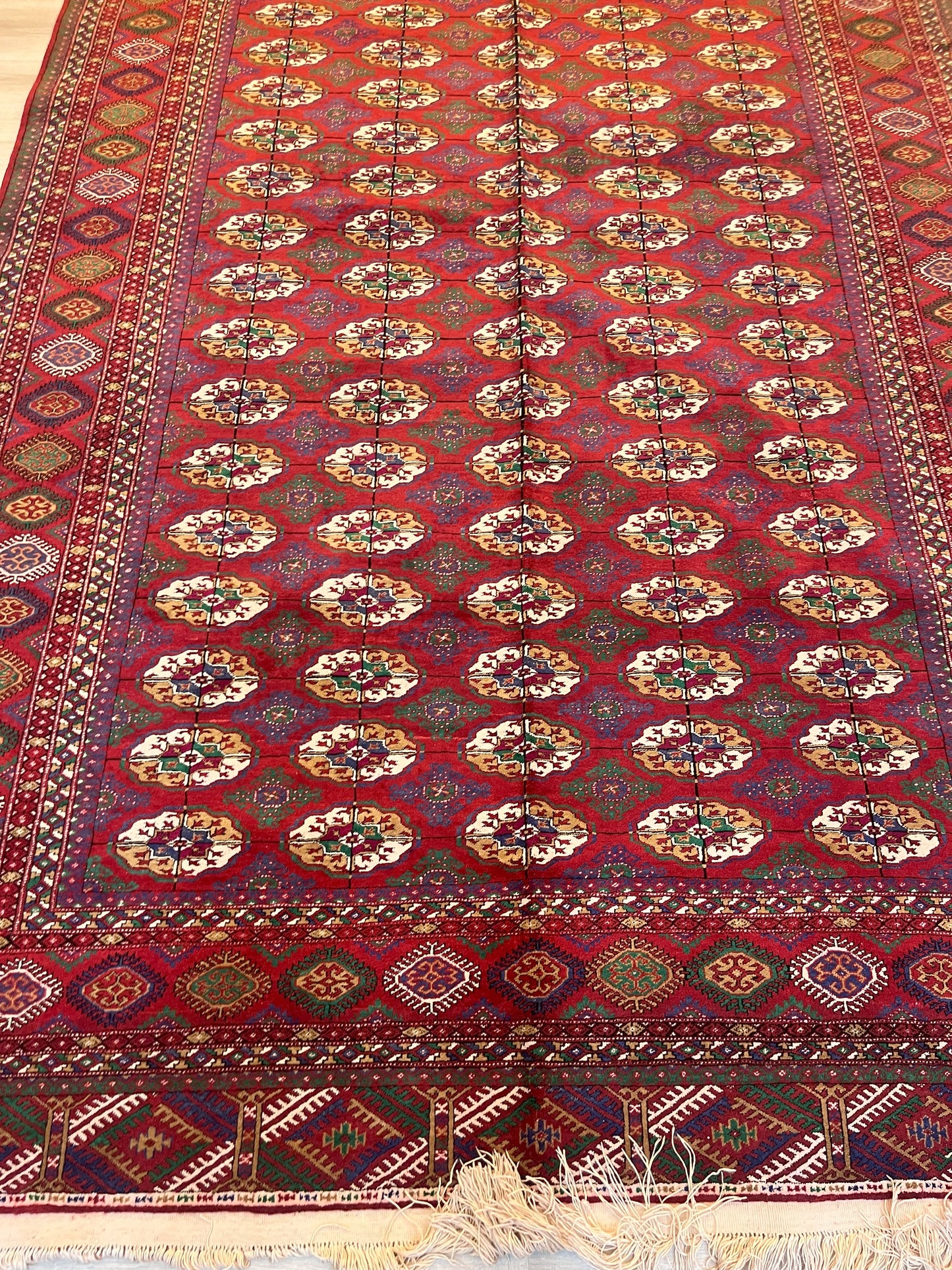Luxurious Turkmen Silk Carpet – 3x2m, Handwoven Masterpiece